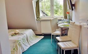 Cyklada,BONY, śniadania, jezioro,przystań-200m, centrum-900m, park linowy-400m,aquapark-900m